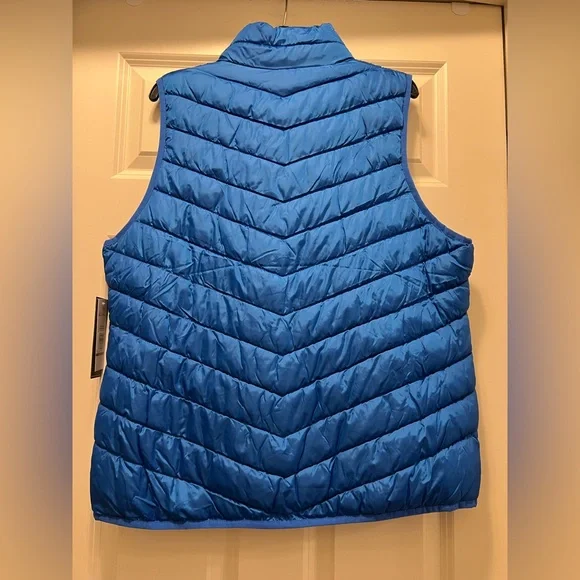NWT Big Chill Puffer Vest. Royal Blue. Size XL. - Picture 7 of 8